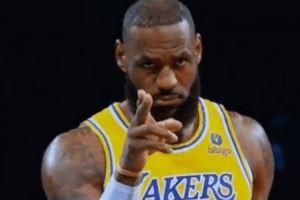 惨败!美湖蜜:湖人需要GOAT詹姆斯 想争冠还得交易补强&问题很多